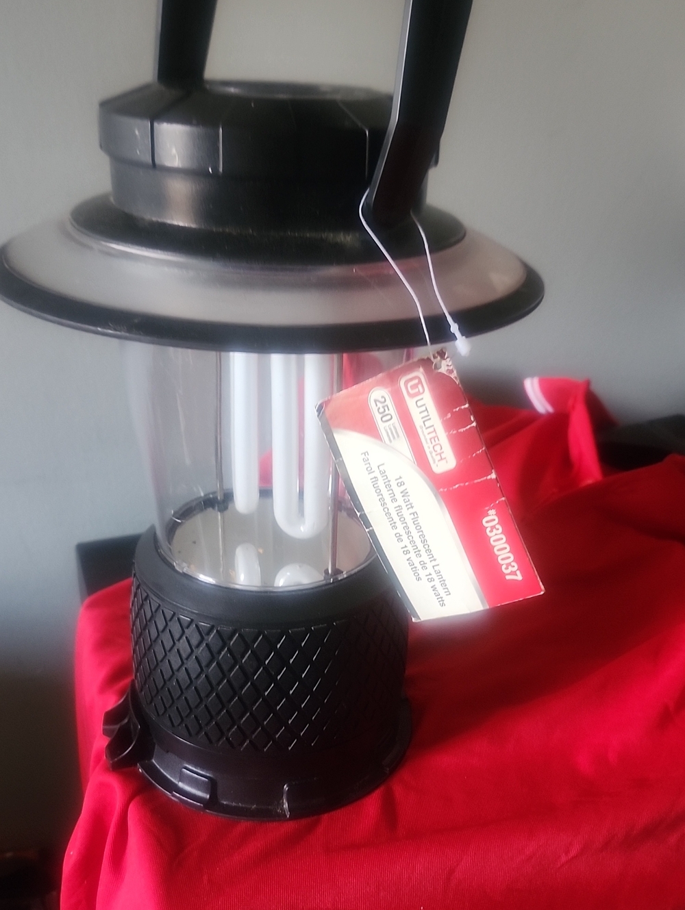 Unitech Black Portable Lantern with Red Tag